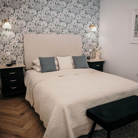 Flowers & Faces Guesthouse Ponte de Lima Εξωτερικό φωτογραφία