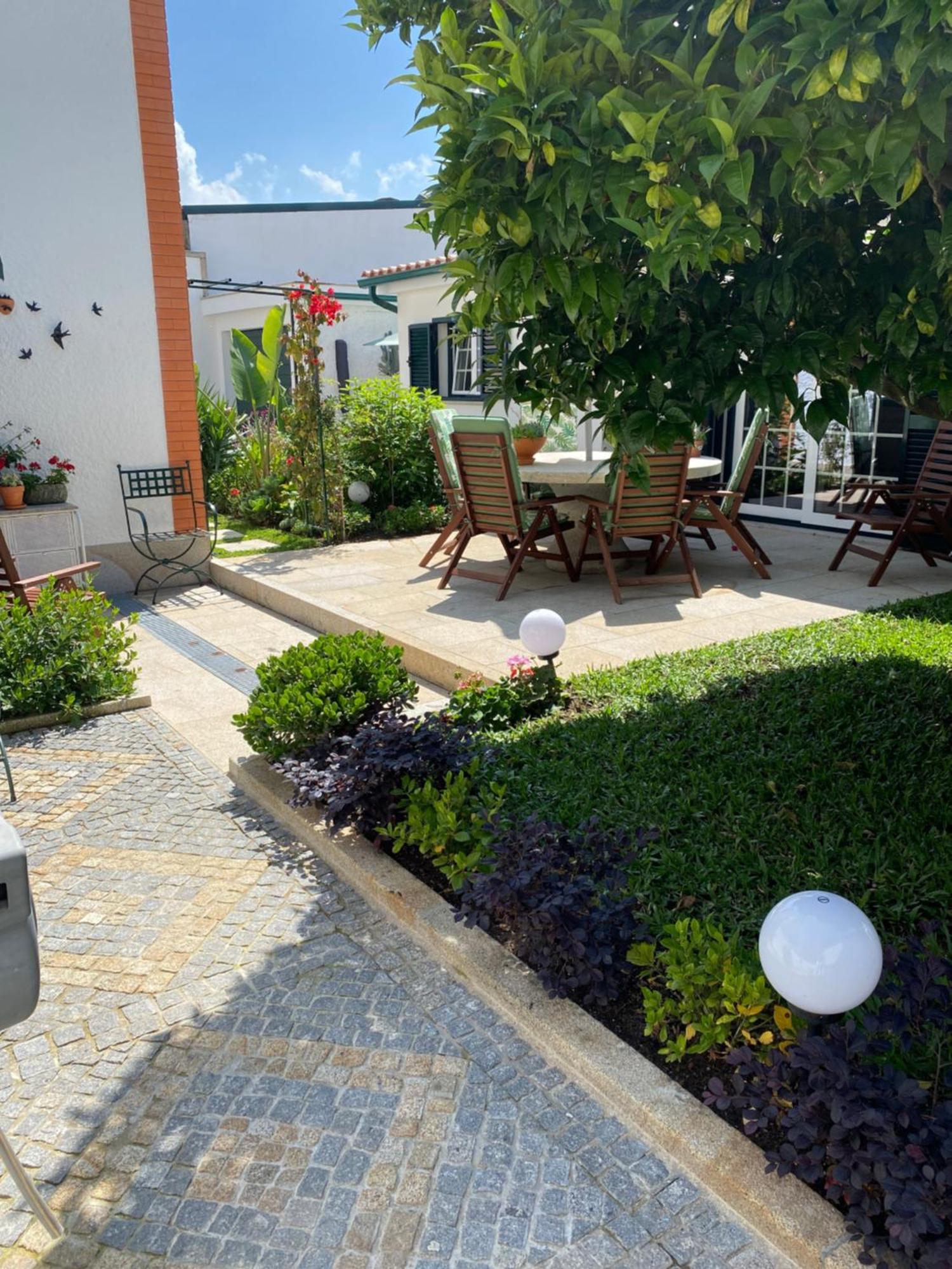 Flowers & Faces Guesthouse Ponte de Lima Εξωτερικό φωτογραφία
